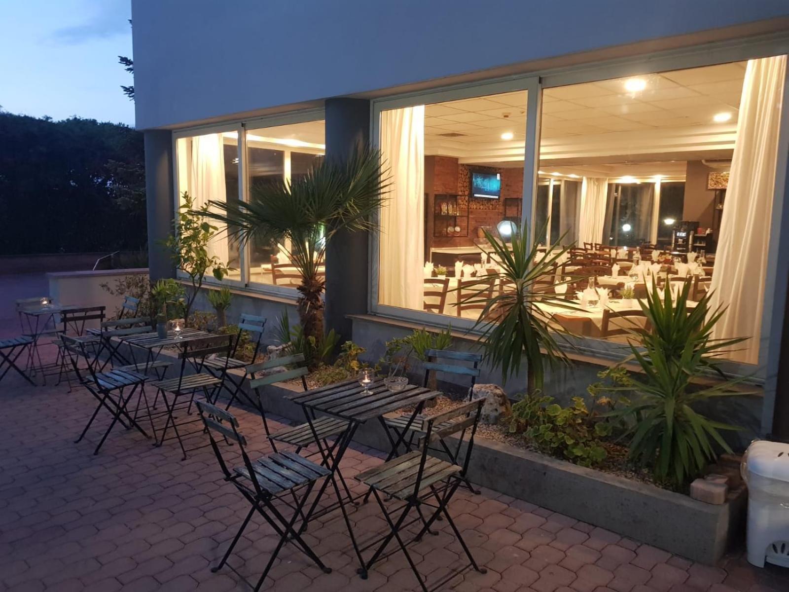 Scheppers Hotel&hostel Hotel 3*